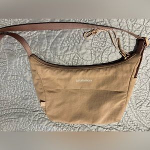 Lululemon sling crossbody bag pink clay